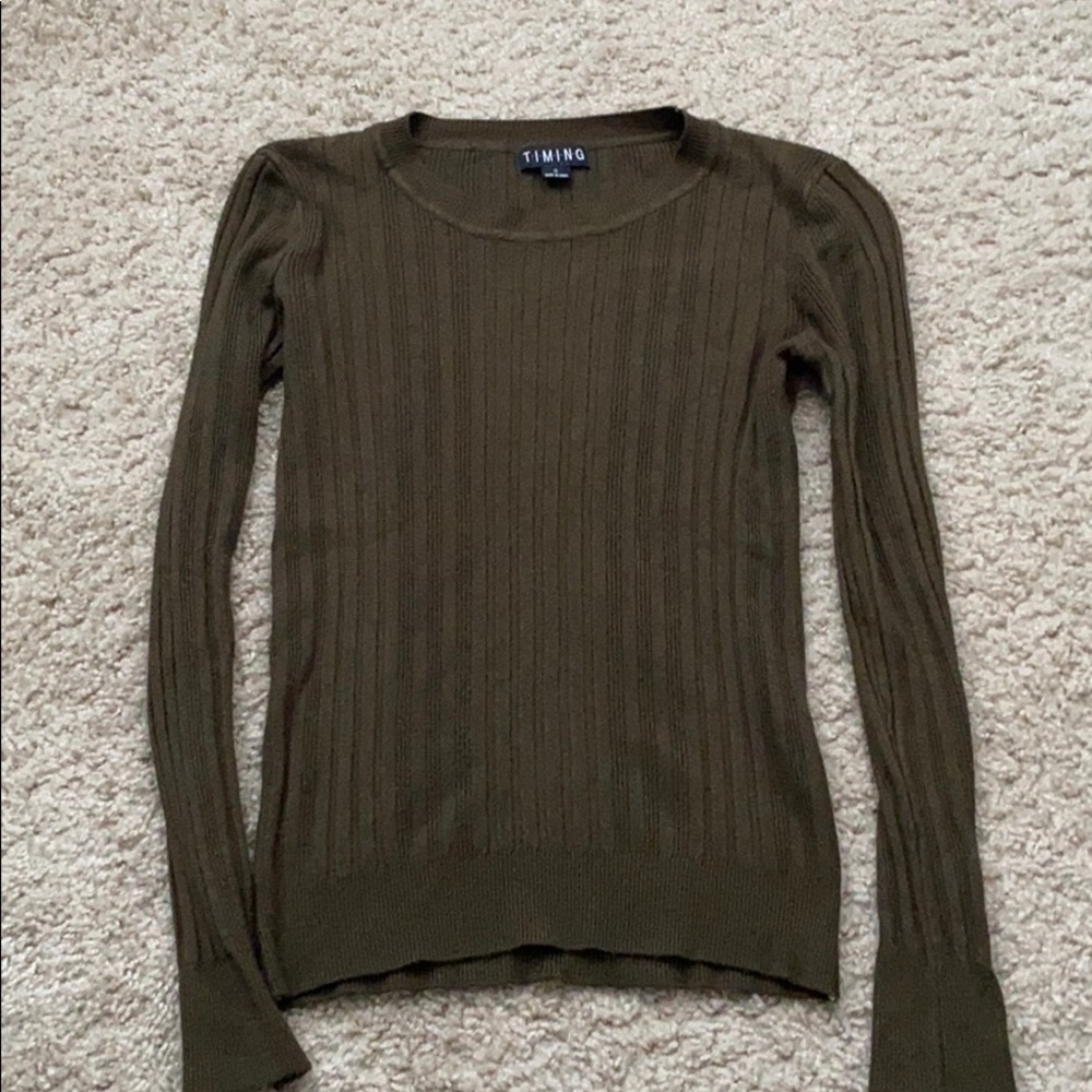 Forest green long sleeve top